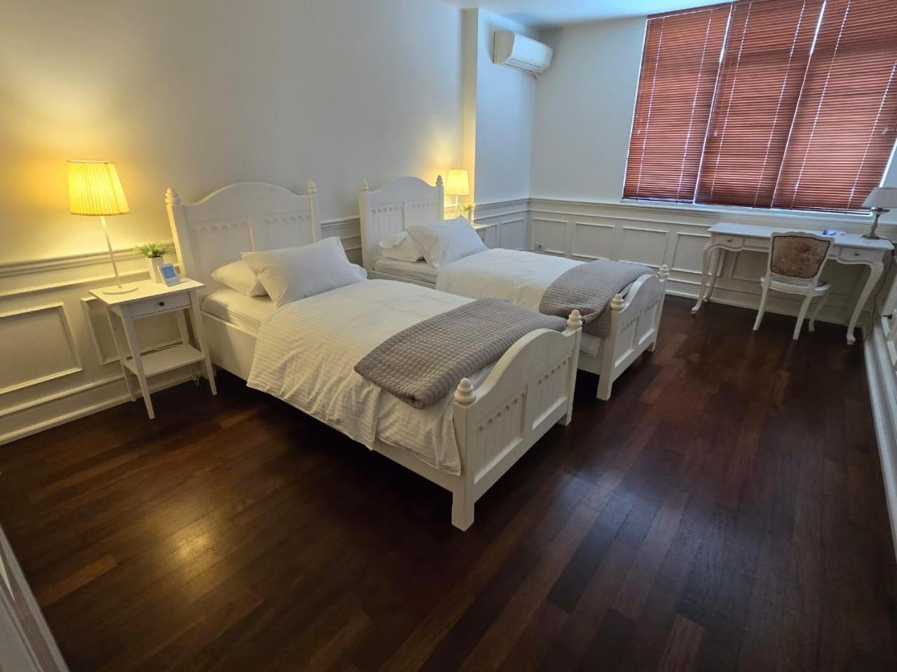 Lana Riverside Apartment Tirana Bagian luar foto