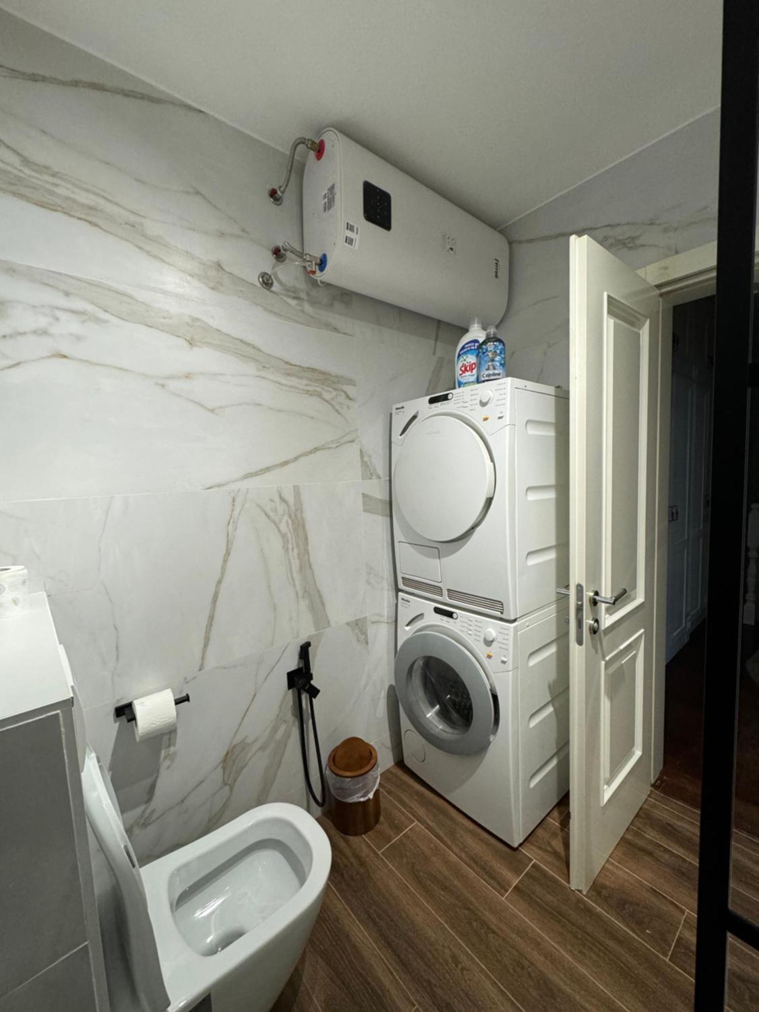 Lana Riverside Apartment Tirana Bagian luar foto